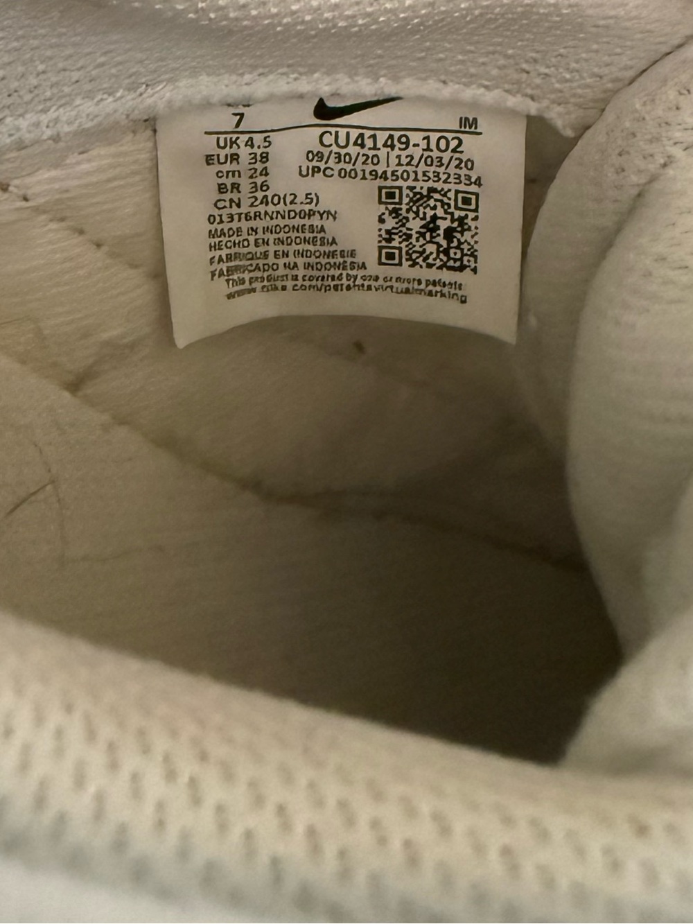 Nike Court Legacy sneakers